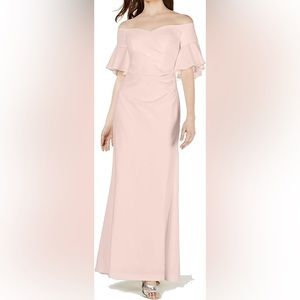 Calvin Klein Women's Sweetheart Off-The-Shoulder Gown, Petal Size 4